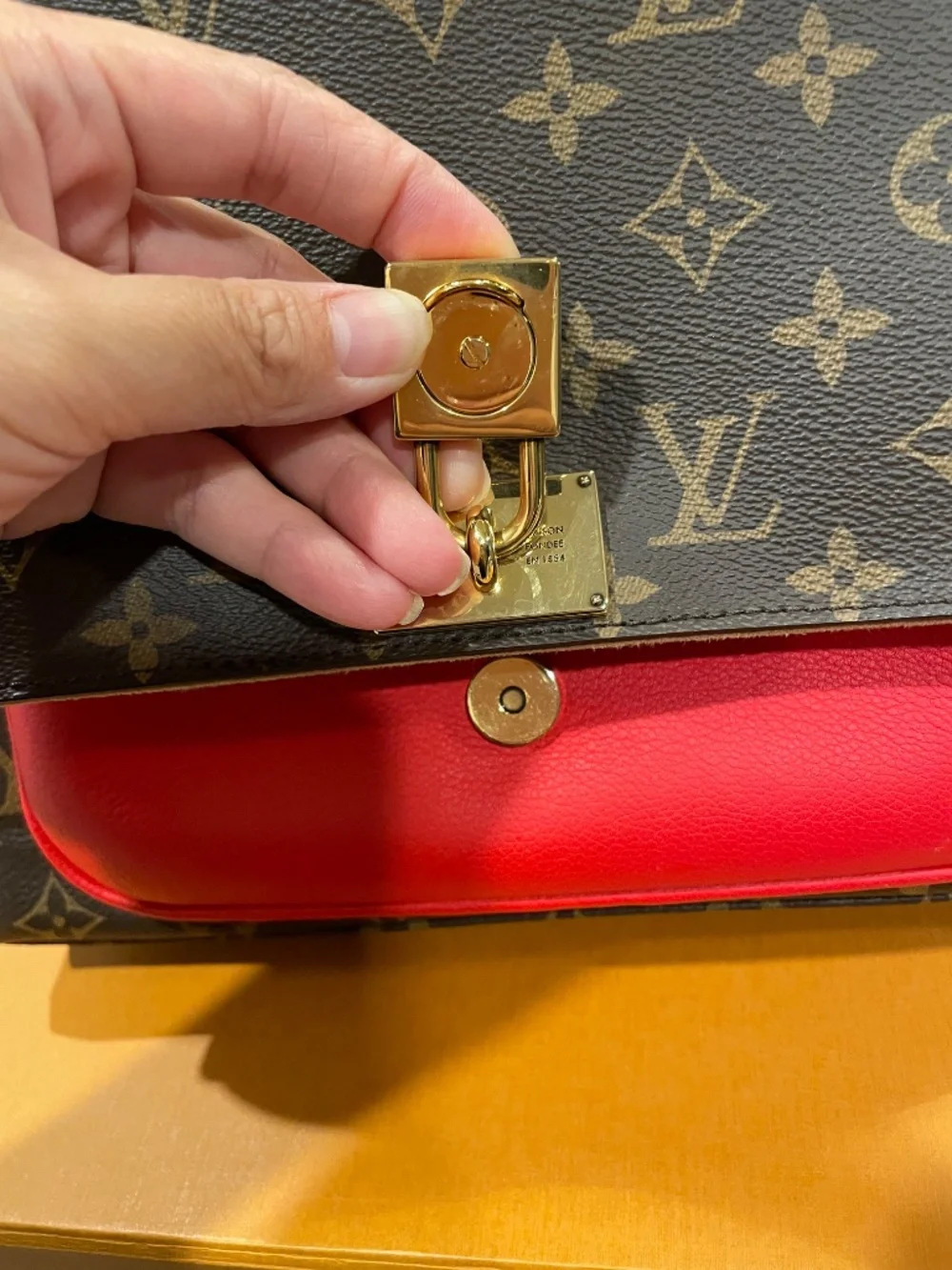 Louis vuitton MARIGNAN